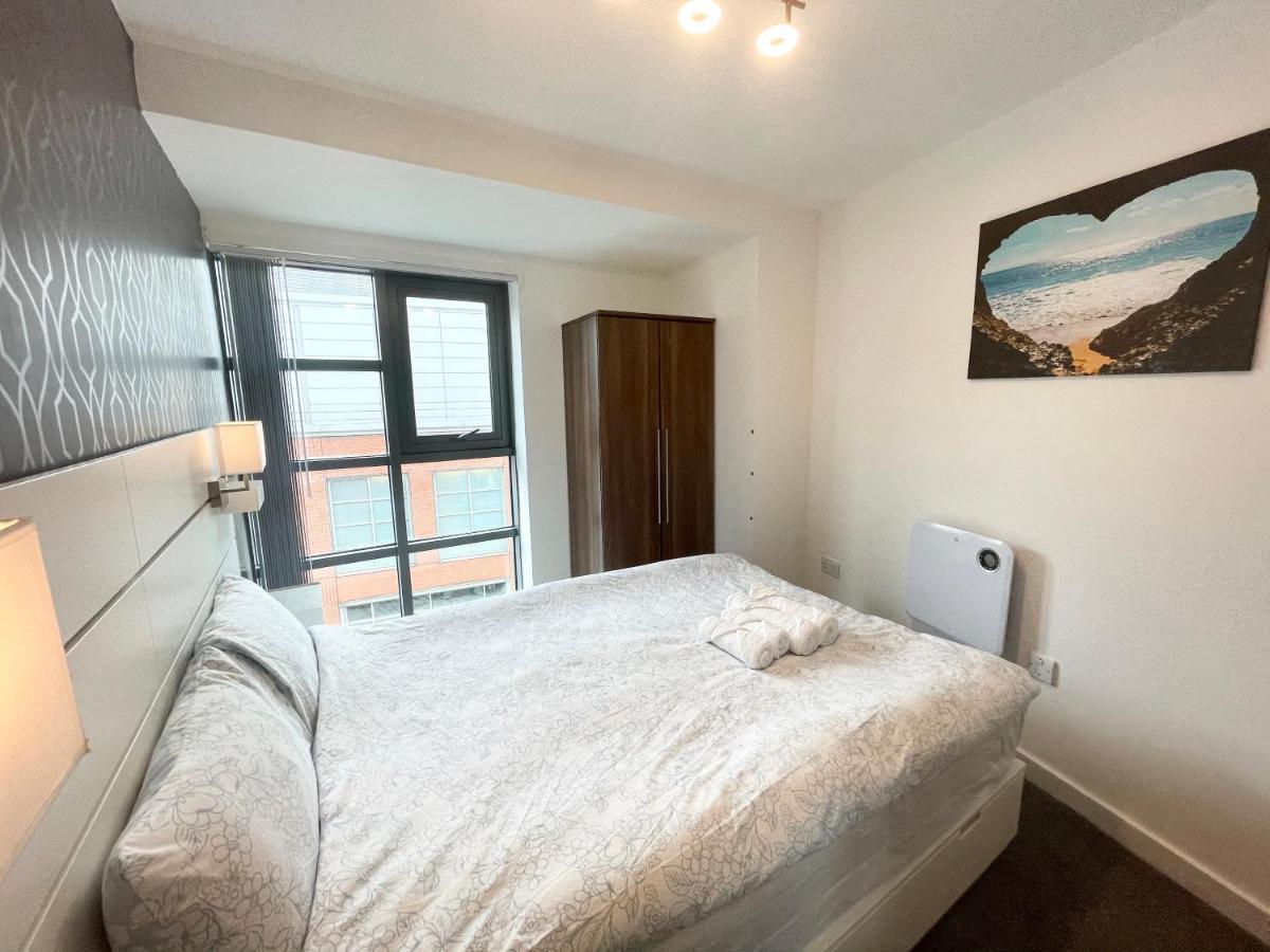 The Works-Fresh 2Bed In Centre, Opposite Arndale. Daire Manchester Dış mekan fotoğraf
