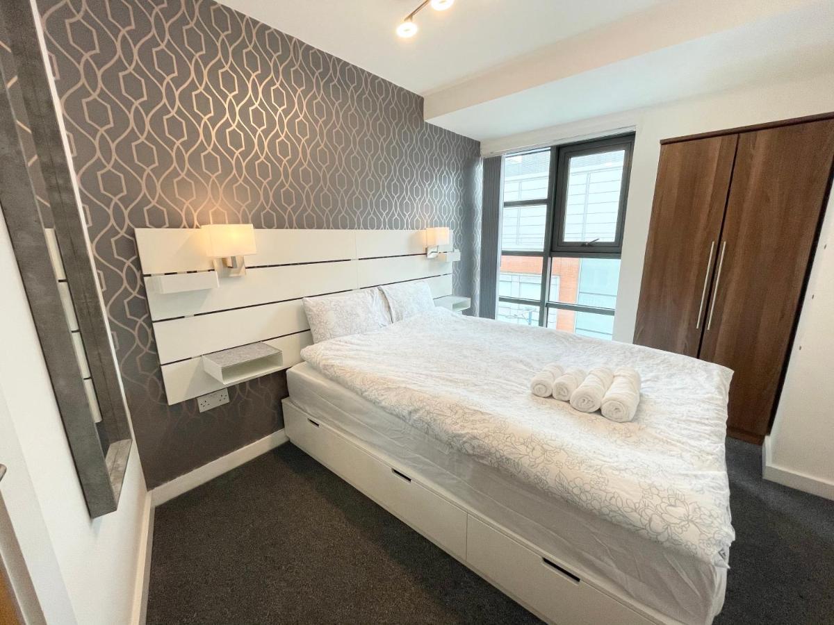 The Works-Fresh 2Bed In Centre, Opposite Arndale. Daire Manchester Dış mekan fotoğraf